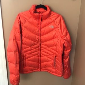 NORTH FACE DOWN JACKET